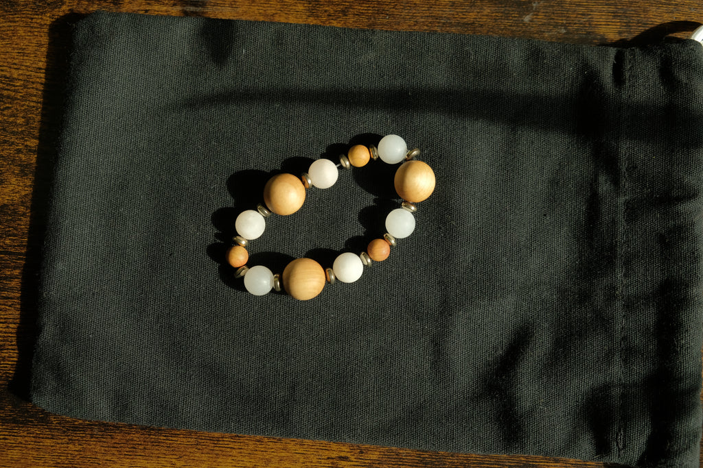 Stretchy Fidget Bracelet - Golden Sandalwood + Aventurine