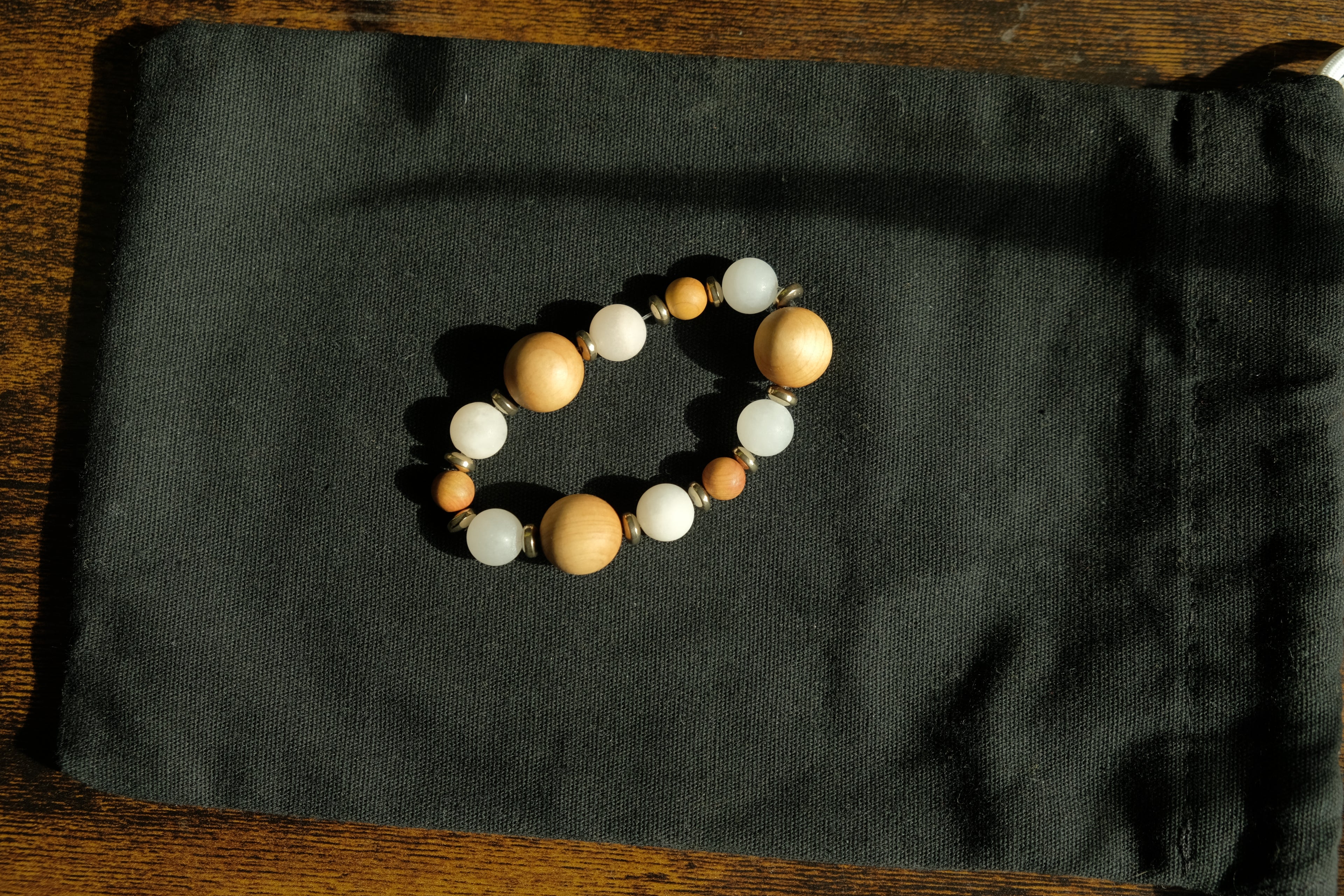 Stretchy Fidget Bracelet - Golden Sandalwood + Aventurine
