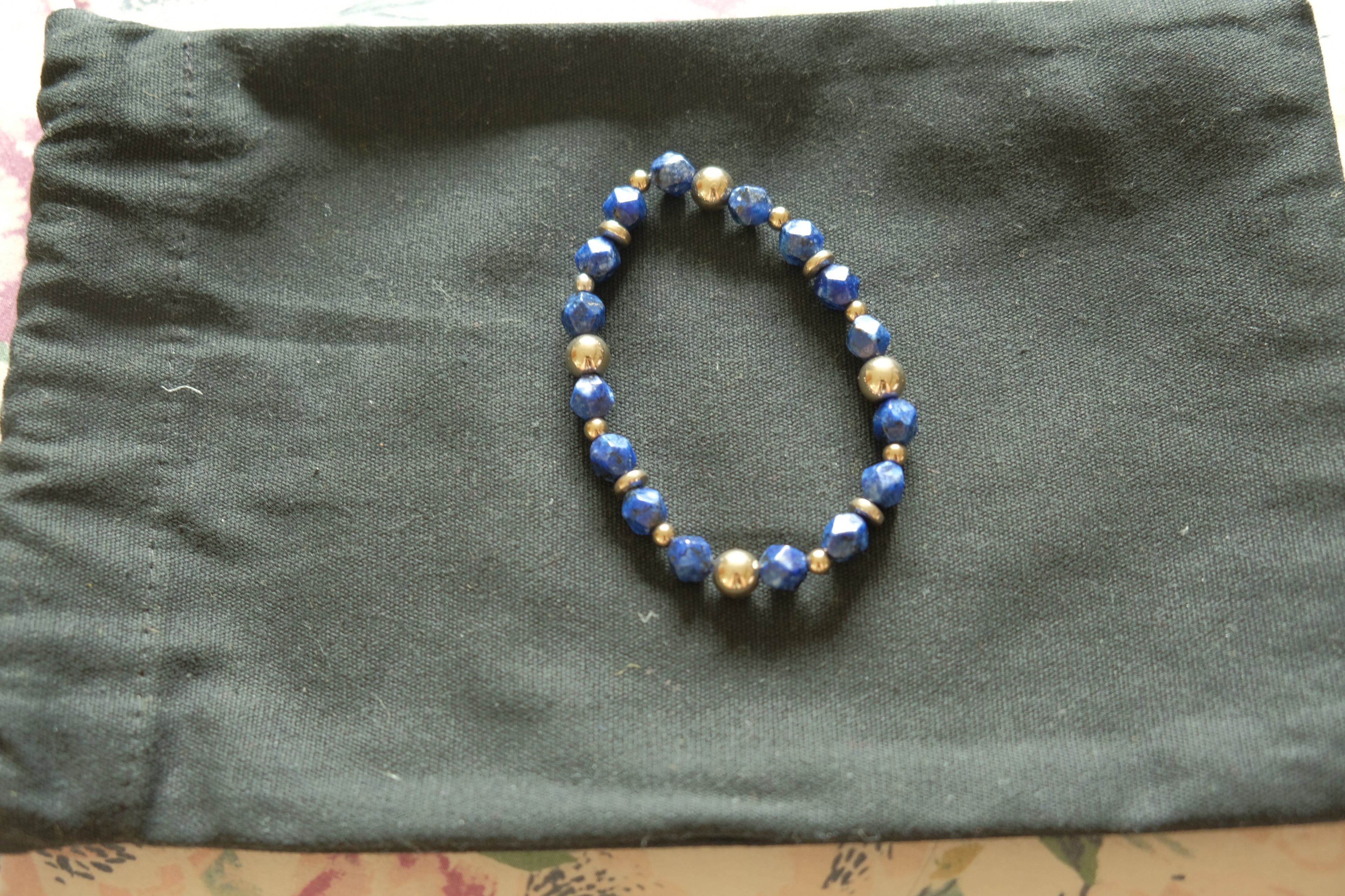 Stretchy Fidget Bracelet - Deluxe Lapis Lazuli