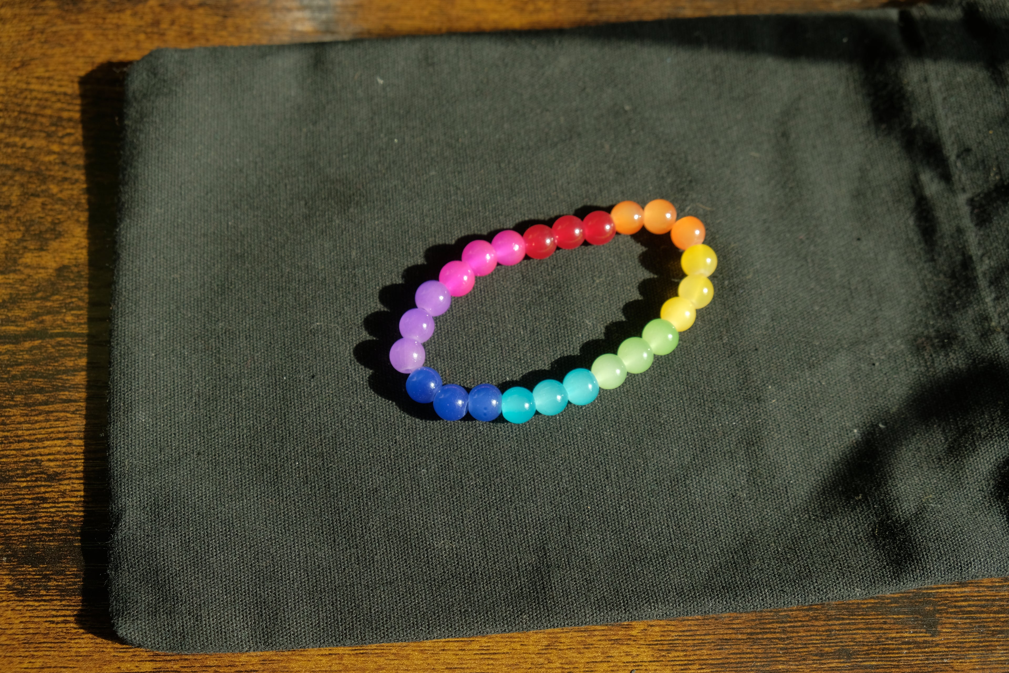 Stretchy Fidget Bracelet - Glass Rainbow
